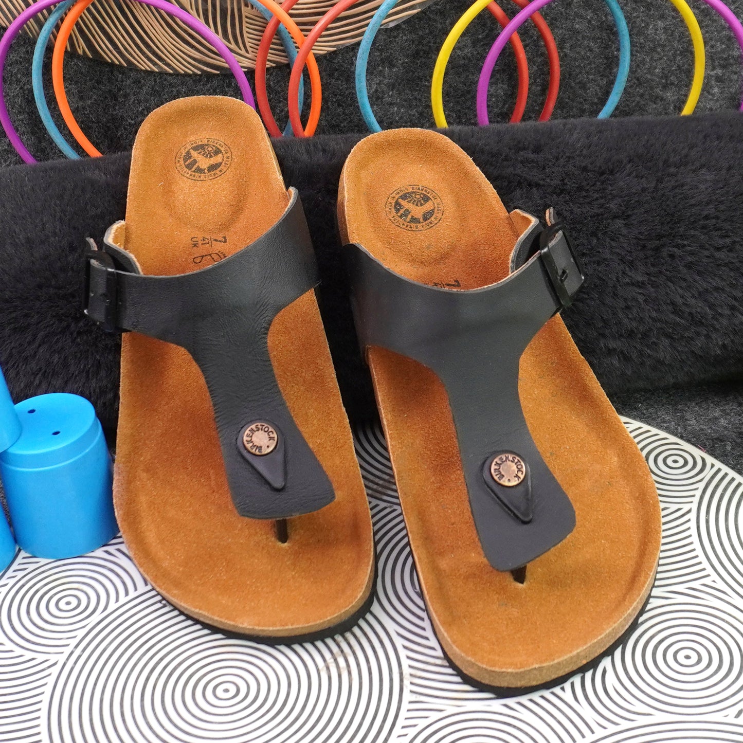 Birks Birko-Flor Gizeh Sandals - Black