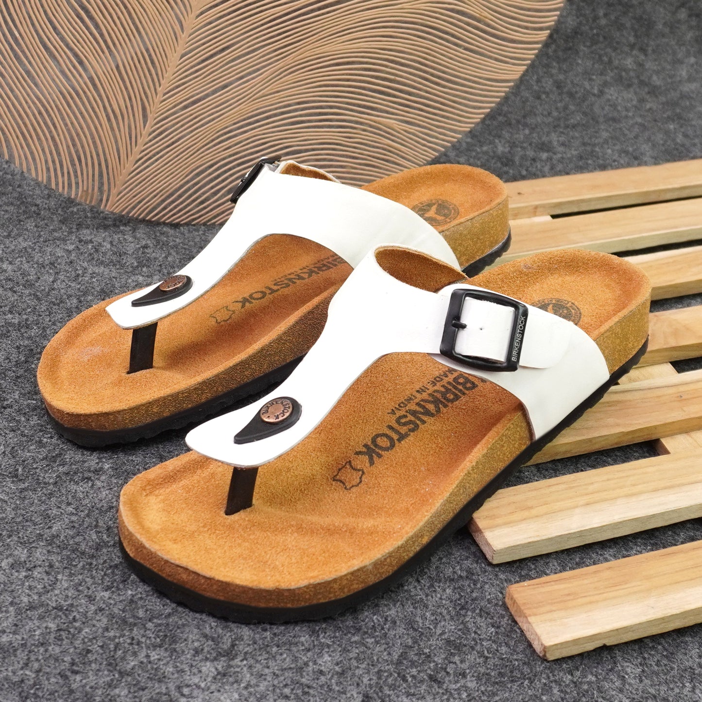 Birks Birko-Flor Gizeh Sandals - White